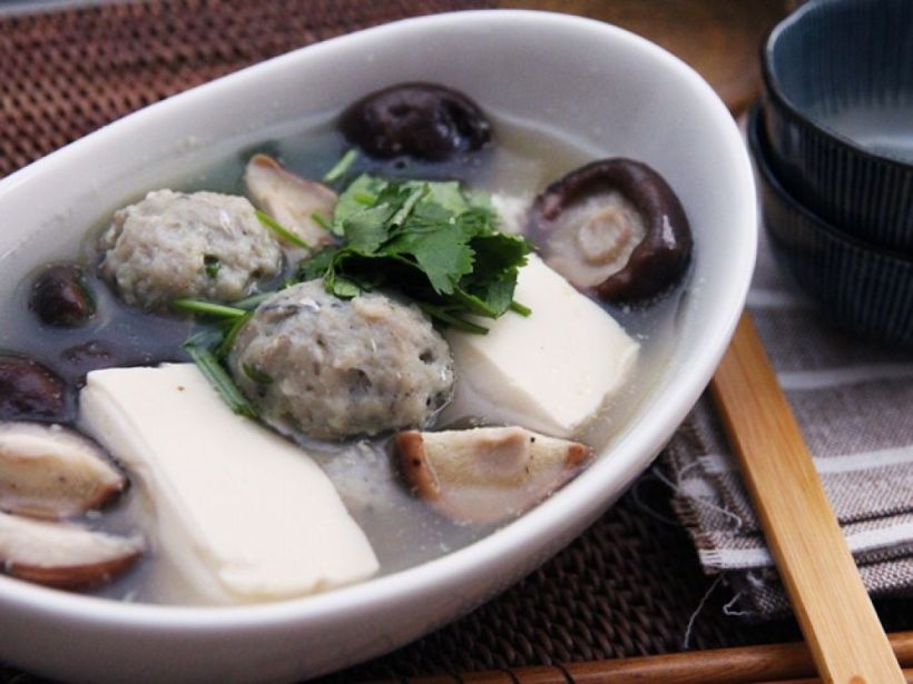鯪魚球豆腐湯
