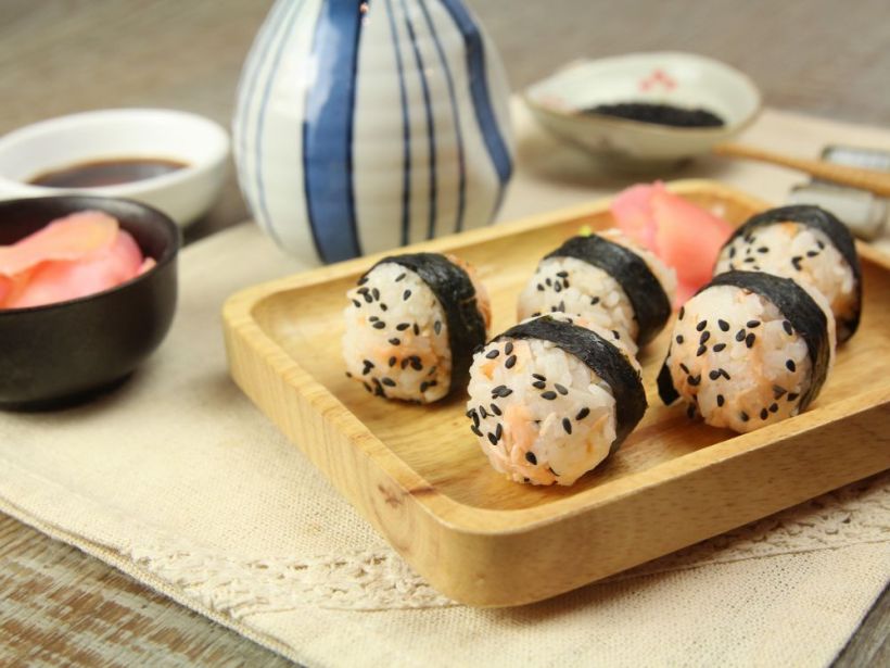 日式三文魚飯糰