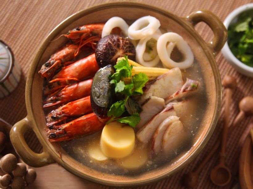 海鮮香茜皮蛋鍋