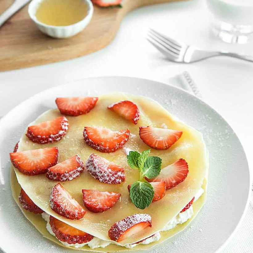 士多啤梨忌廉可麗餅